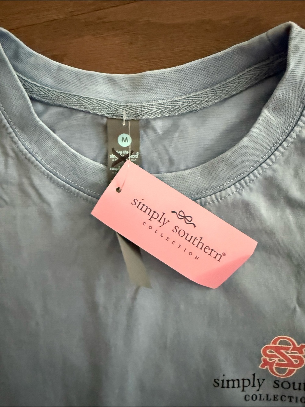 Simply Southern shirt woman’s size medium “salty soul” dog ocean summer - Picture 9 of 9